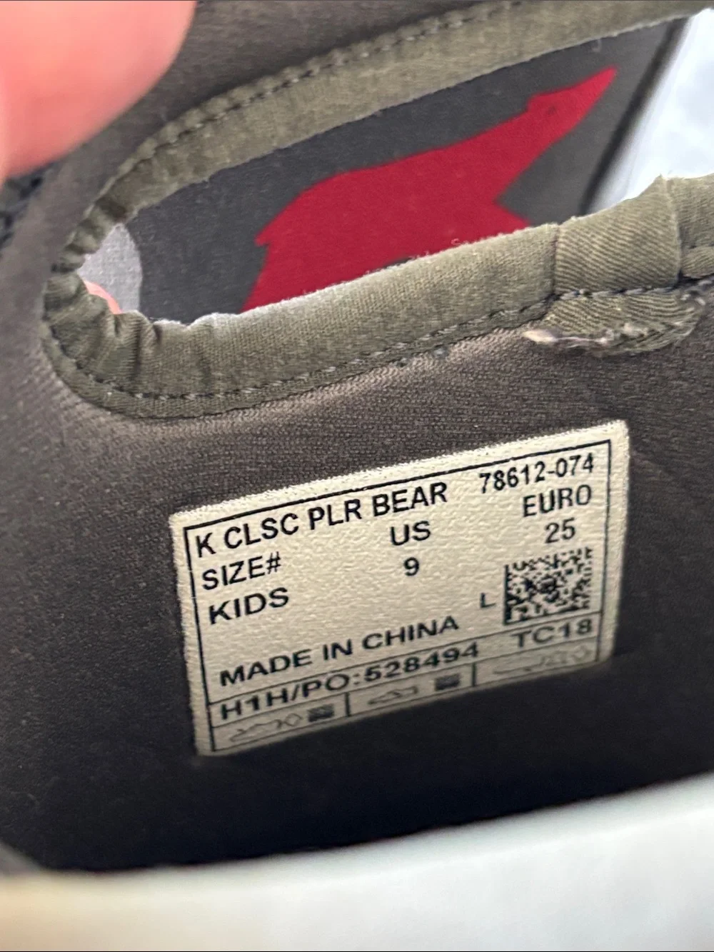 Bogs kids classics bear camo boots 9